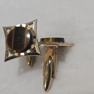 Cufflinks With Natural Tigers Eye Stone